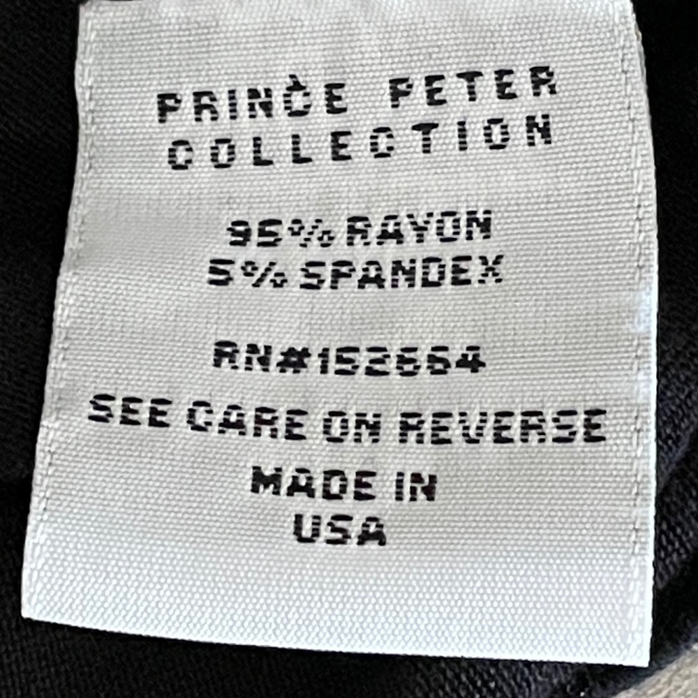 Prince Peter Collection Christmas Morning Bloomingdales Graphic Tee Nwt Sz M — image 6 of 8